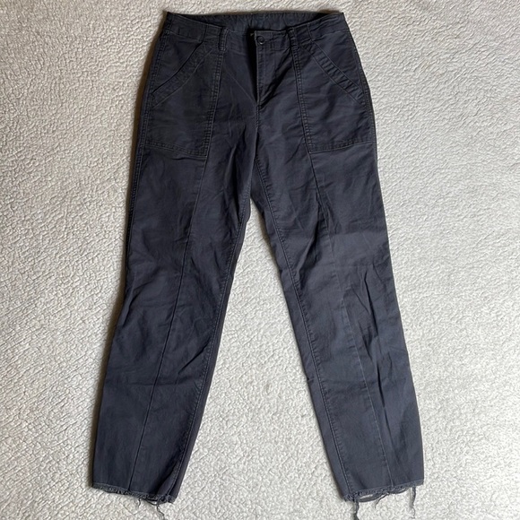 Old Navy Cargo Pants Gray Raw hem Pockets In style Size 2 - Picture 2 of 9